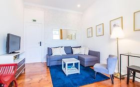 Downtown 7 Bedroom Apartment - Liberdade